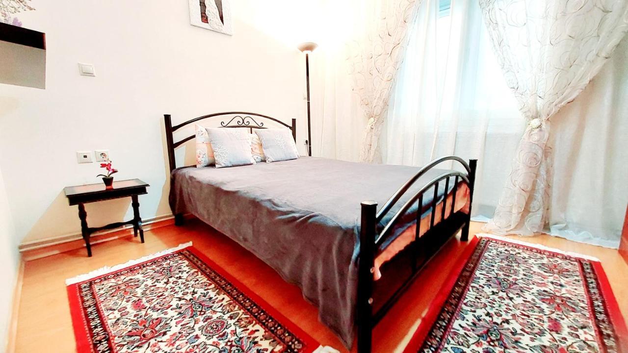 סלוניקי "Home Sweet Home" 3 Bedrooms Big House 110M Free Indoor Parking! מראה חיצוני תמונה