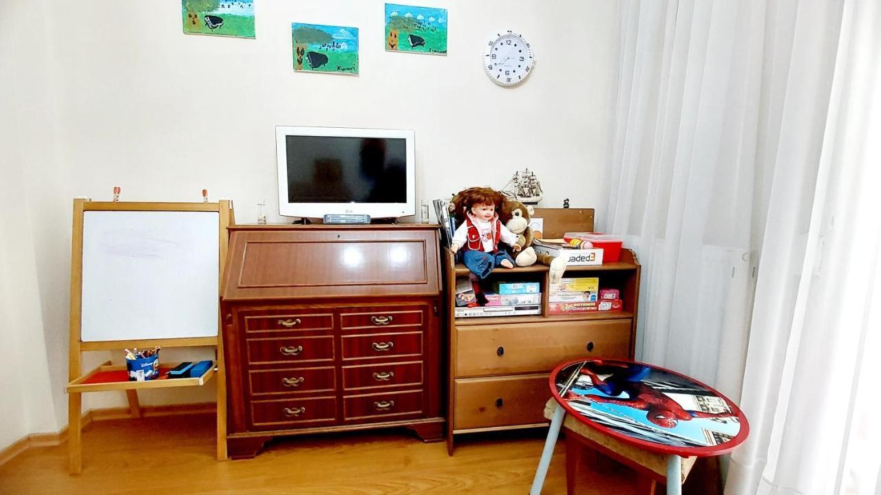 סלוניקי "Home Sweet Home" 3 Bedrooms Big House 110M Free Indoor Parking! מראה חיצוני תמונה