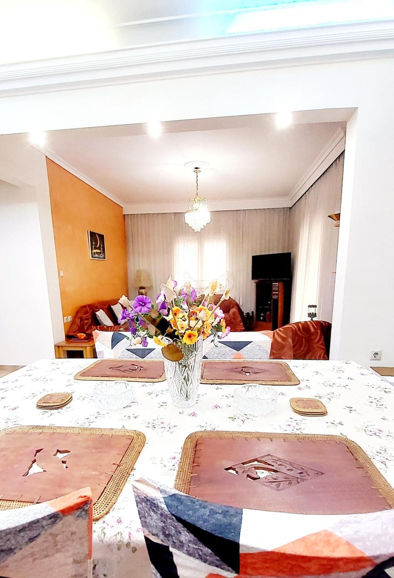 סלוניקי "Home Sweet Home" 3 Bedrooms Big House 110M Free Indoor Parking! מראה חיצוני תמונה