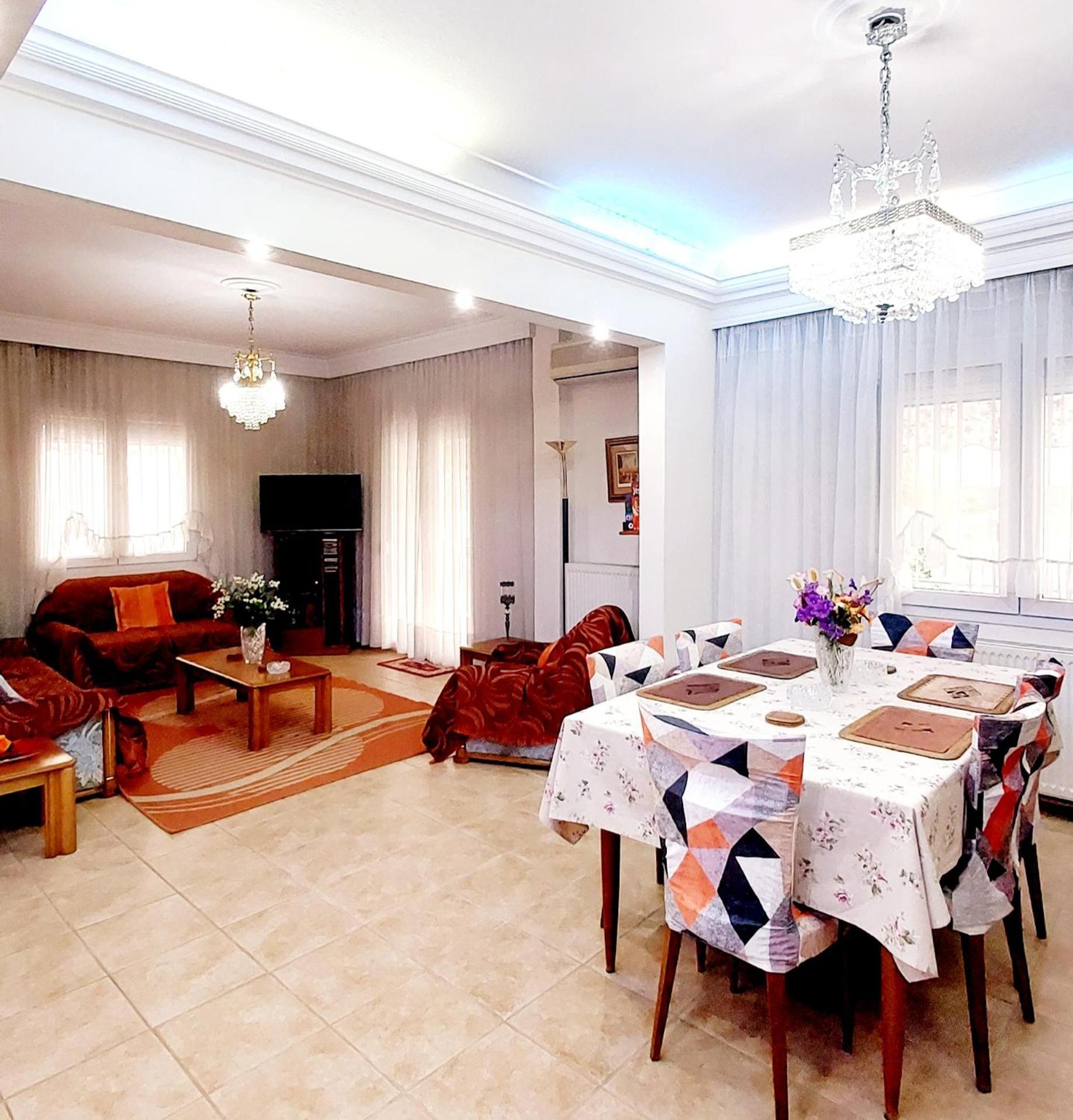 סלוניקי "Home Sweet Home" 3 Bedrooms Big House 110M Free Indoor Parking! מראה חיצוני תמונה